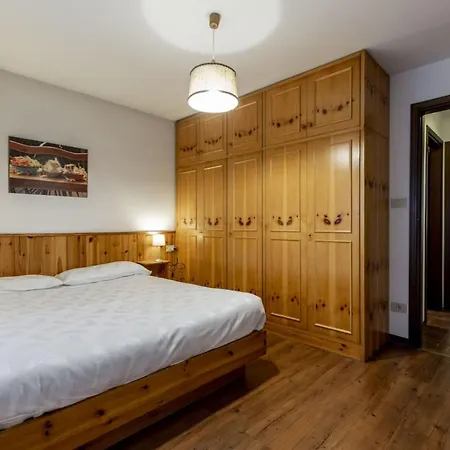 Apartment Stella Alpina Campitello di Fassa